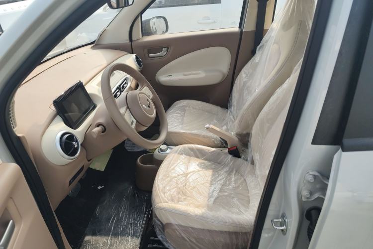 Used Wuling Hongguang MINIEV 2025 Four-Door Version Advanced Edition
