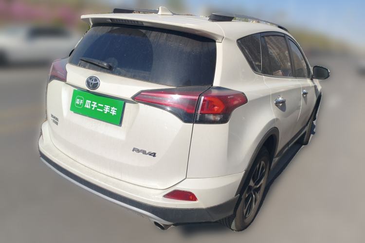 Used Toyota RAV4 2016 2.0L CVT Two-Wheel Drive Smart Edition China V Standard