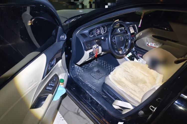 Used Honda Accord 2014 2.4L EXN Luxury Navigation Edition Driver Seat