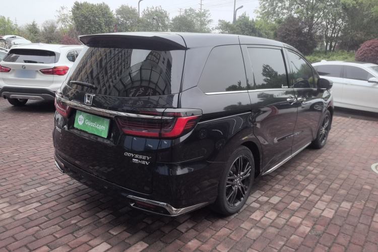 Used Honda Odyssey 2022 2.0L eHEV Sharp·Luxury Edition Rear Right 45 Deg