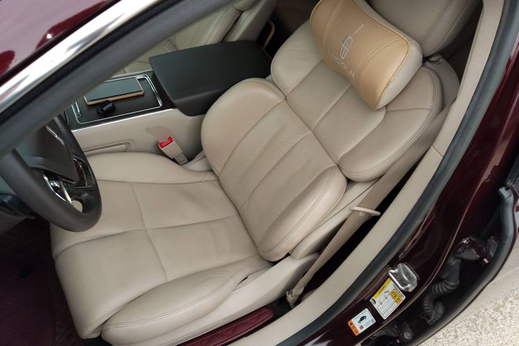 Used Lincoln Continental 2017 2.0T Two-Wheel Drive Deluxe Edition