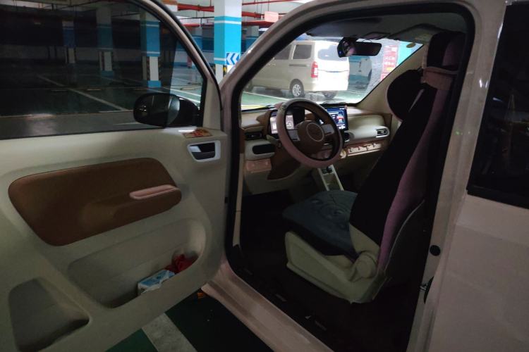 Used Wuling Hongguang MINIEV 2024 3rd Generation 215km Youth Edition Driver Seat