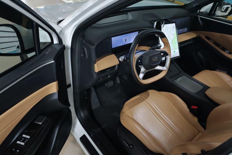 Used Geely Galaxy L7 2024 1.5T 115 km PLUS Dragon Edition