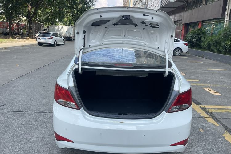 Used Hyundai Verna (older generation) 2014 1.4L Automatic Smart GLS