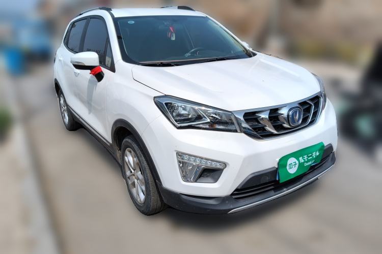 Used CHANGAN CS15 2016 1.5L Manual Fashion Edition Front Right 45 Deg