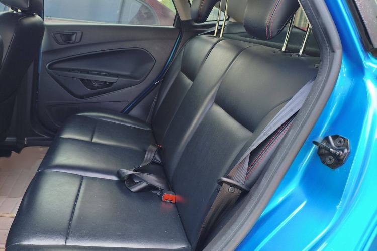 Used Ford Fiesta 2013 Sedan 1.5L Manual Fashion Edition