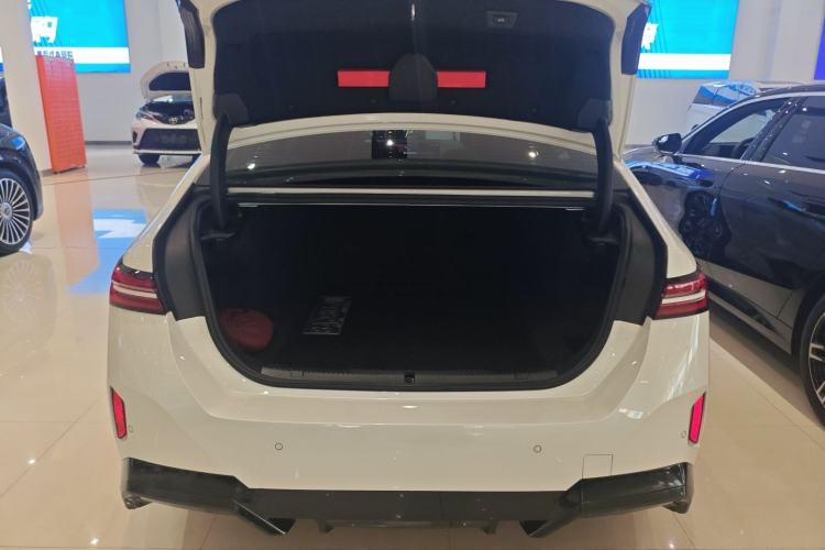 Used BMW 5 Series 2024 525Li M Sport Package
