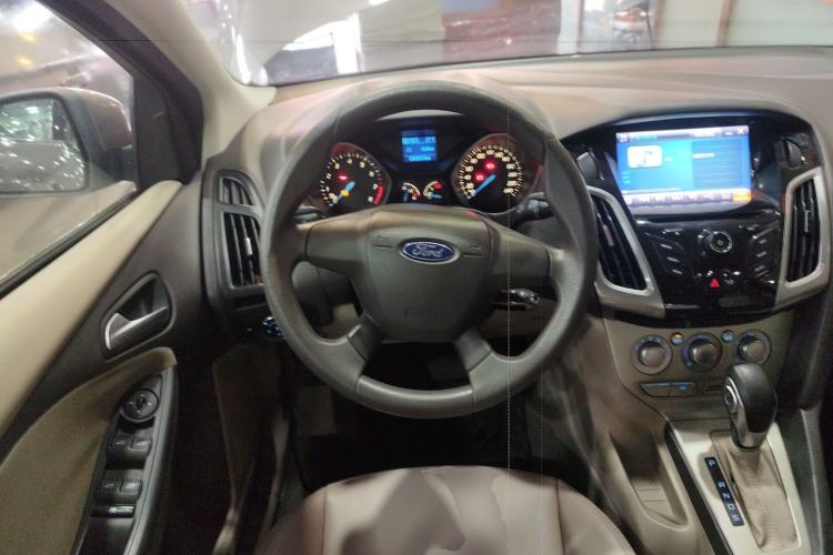 Used Ford Focus 2012 Sedan 1.6L Automatic Comfort Model