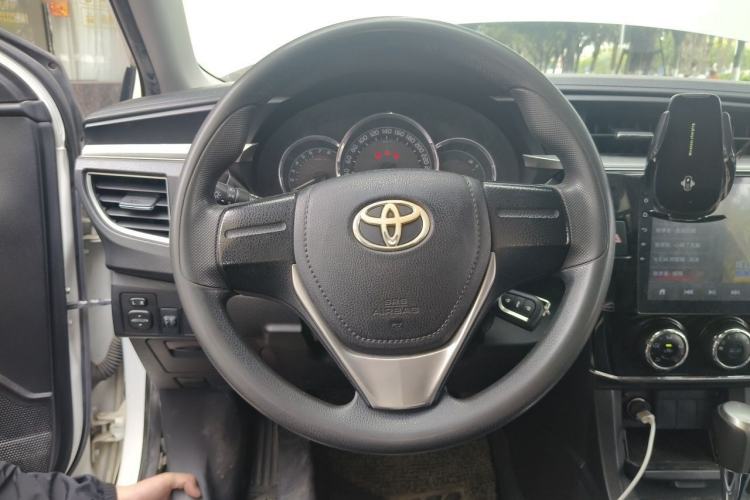 Used Toyota Corolla 2017 Revised Version 1.6L S-CVT GL
