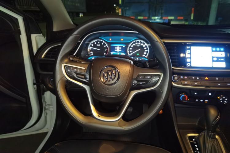 Used Buick GT 2021 Revised Version Flagship 1.5L Automatic Elite Edition Steering Wheel