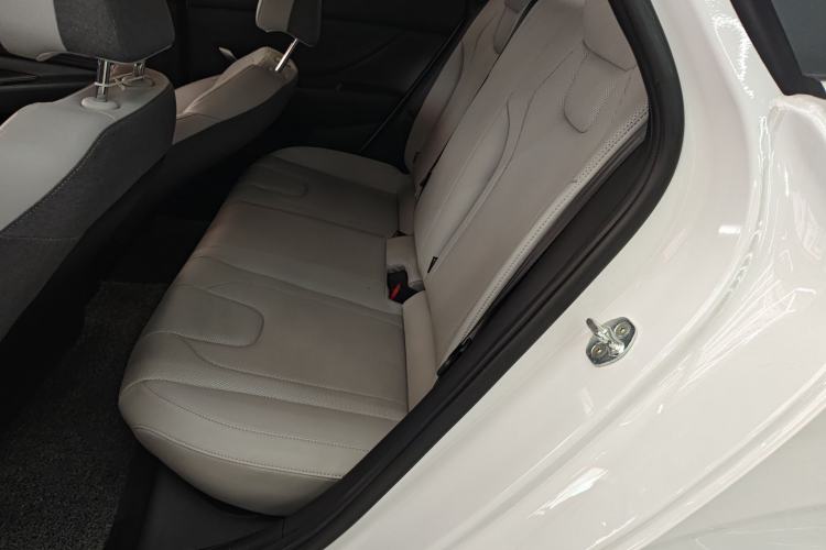 Used Hyundai Elantra 2021 1.5L CVT LUX Prestige Edition Left Rear Seat