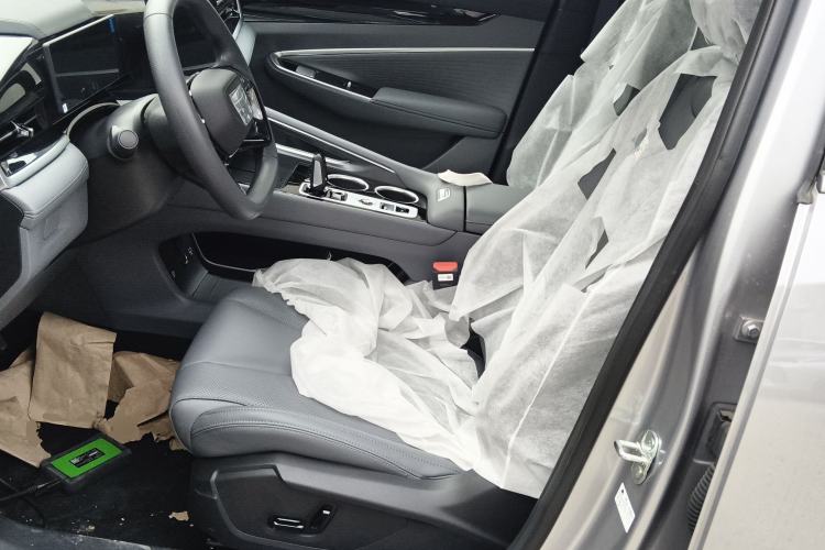 Used Geely Auto Emgrand X7 Sport 2026 Model 1.5TD Aspirational Left Front Seat