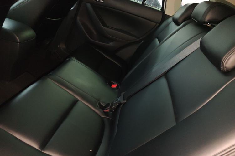 Used Mazda CX-5 2015 2.0L Manual Two-Wheel Drive Comfort Version
