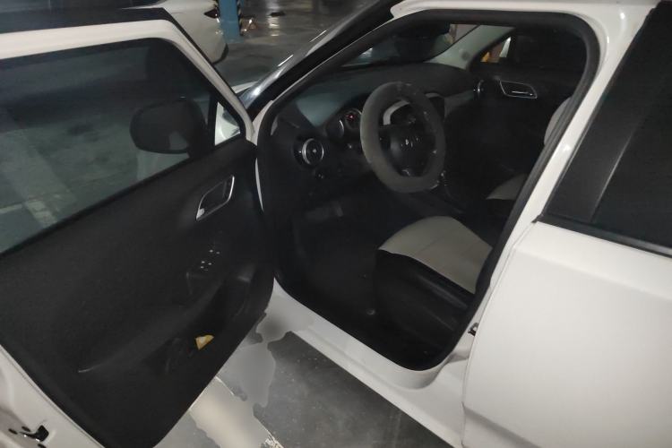 Used MG 3 2017 1.5L Automatic Smart Connect Elite Edition Driver Seat