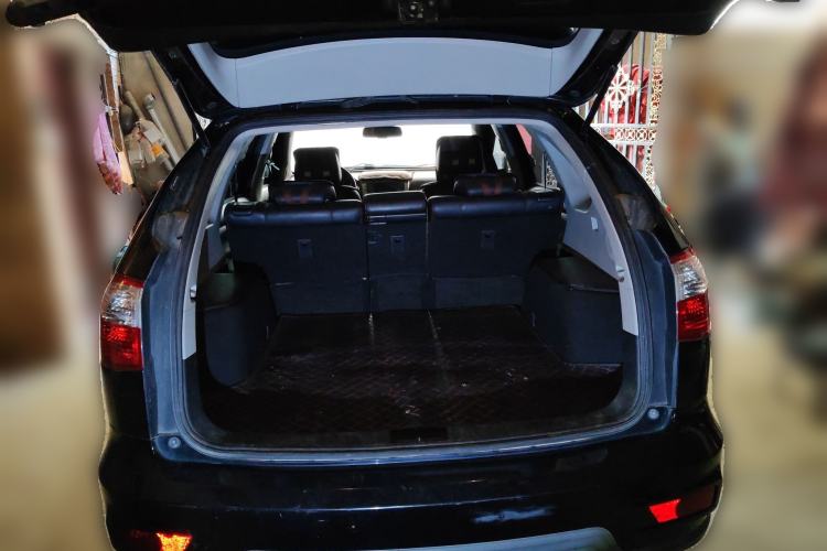 Used BYD S6 2014 2.0L Manual Luxury 5-Seater
