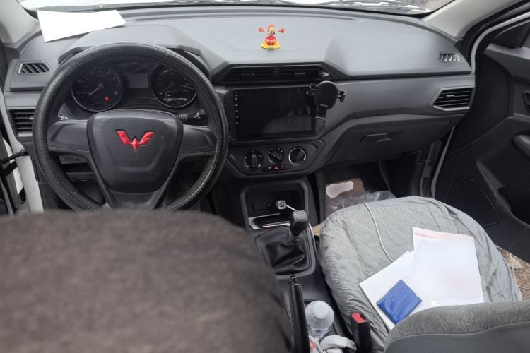 Used Wuling Hongguang 2021 1.5L S Base Version LAR