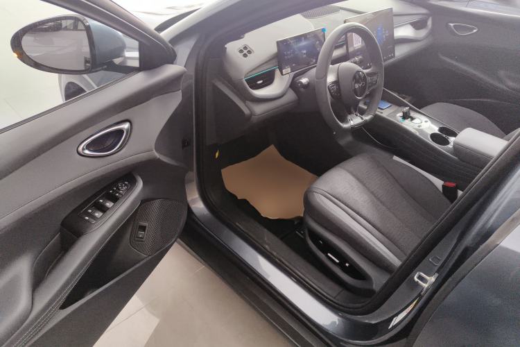 Used BYD Seal 06GT 2025 605 Heatwave Edition Driver Seat