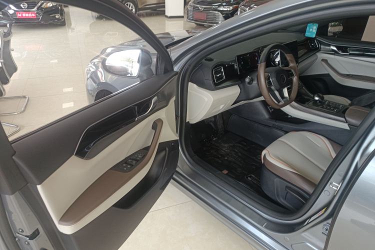 Used BYD Qin PLUS 2024 HONOR Edition DM-i 120KM Leading Model