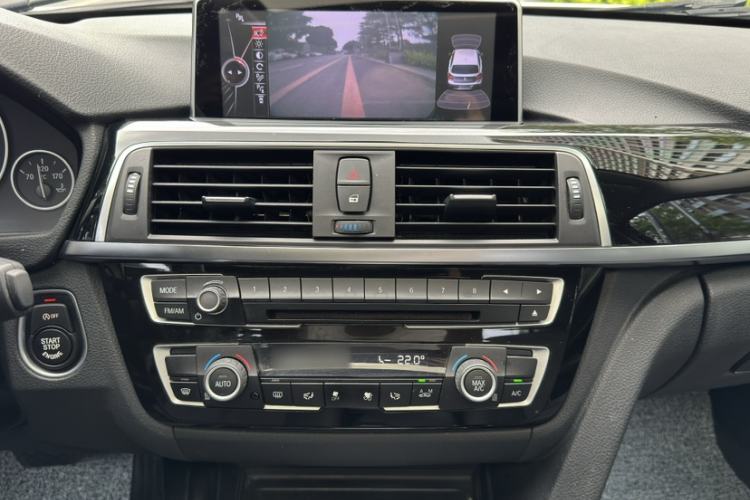 Used BMW 3 Series 2017 318i Fashion Model