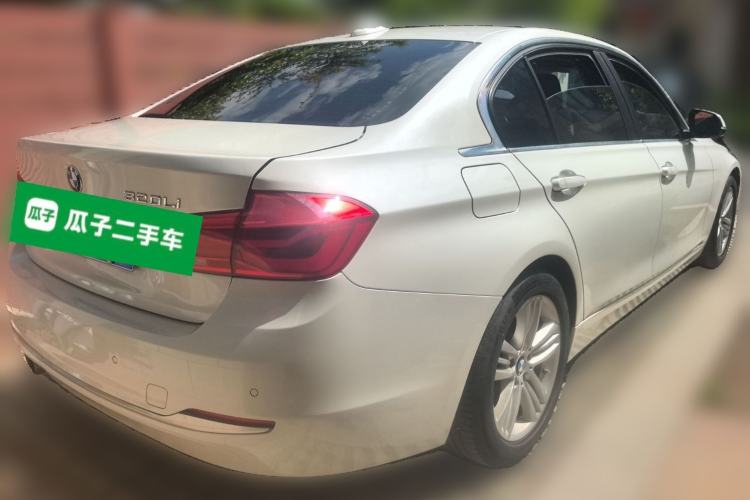 Used BMW 3 Series 2017 320Li Fashion Model Rear Right 45 Deg