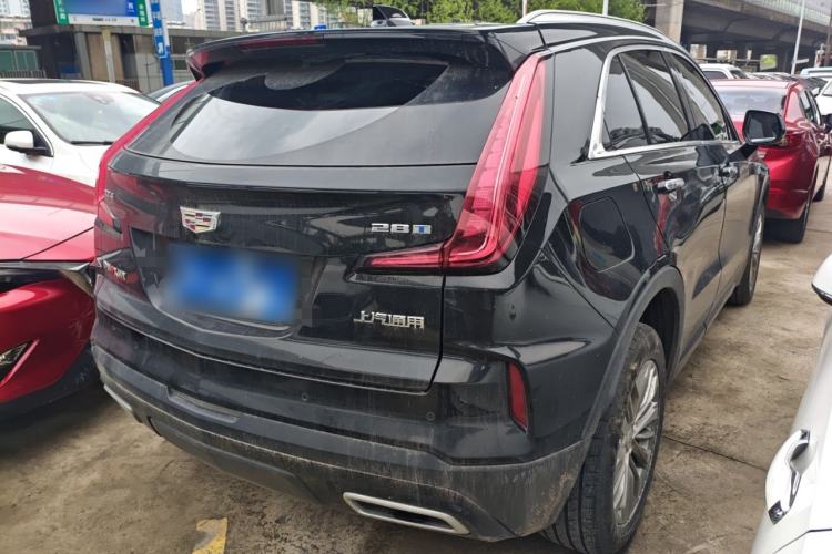 Used Cadillac XT4 2024 28T Two-Wheel-Drive Luxury Version Rear Right 45 Deg