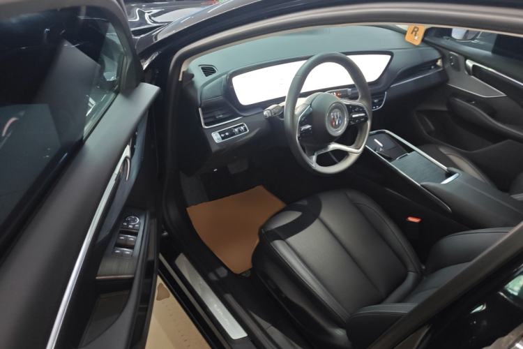 Used Buick LaCrosse 2023 28T Enjoyment Edition
