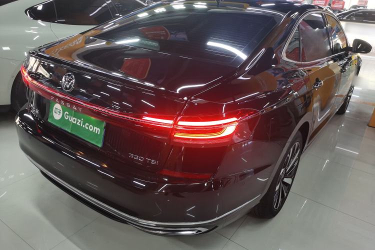 Used Volkswagen Passat 2023 330TSI Prestige Edition