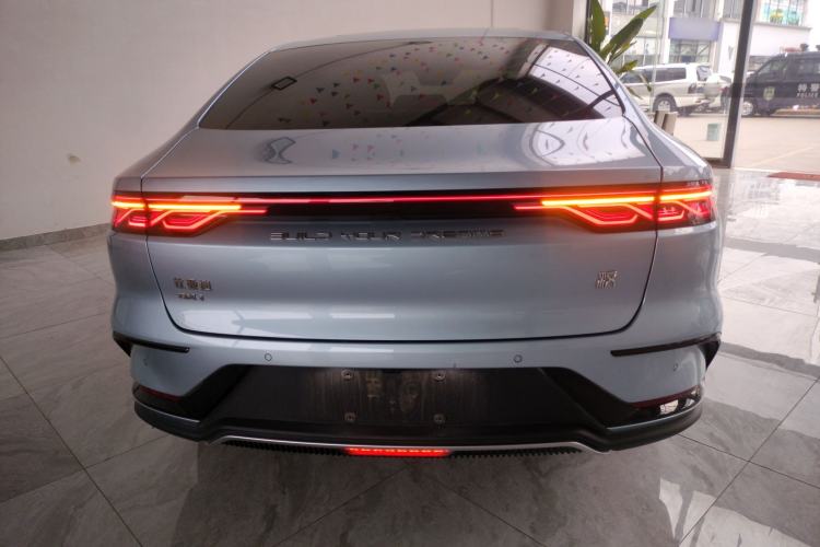 Used BYD Han 2023 DM-i Champion Edition 121KM Prestige Model
