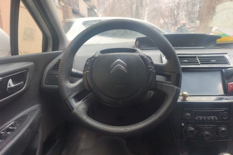 Used Citroen C-Quatre 2013 1.6L Manual Prestige CNG Model Steering Wheel