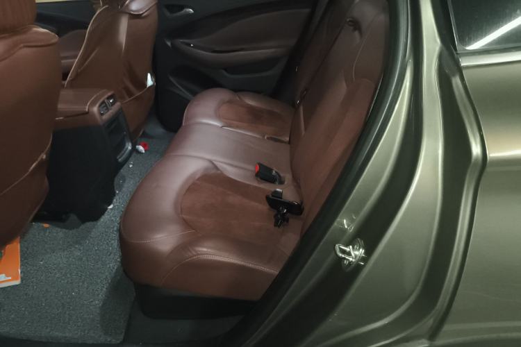 Used Buick Envision 2016 20T Two-Wheel-Drive Elite Model
