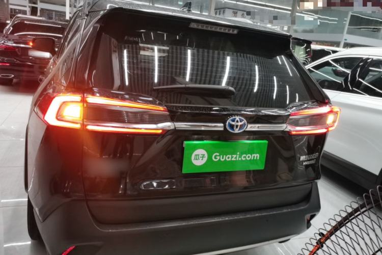 Used Toyota Wildlander 2020 Dual-Motor 2.5L E-CVT Four-Wheel Drive Luxury Edition
