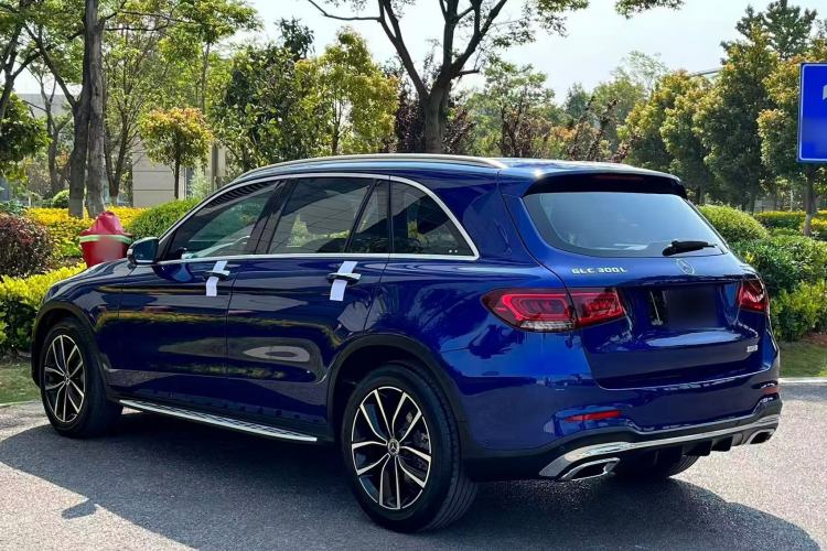 Used Mercedes-Benz GLC 2020 Facelift GLC 300 L 4MATIC Dynamic Edition Exterior 4