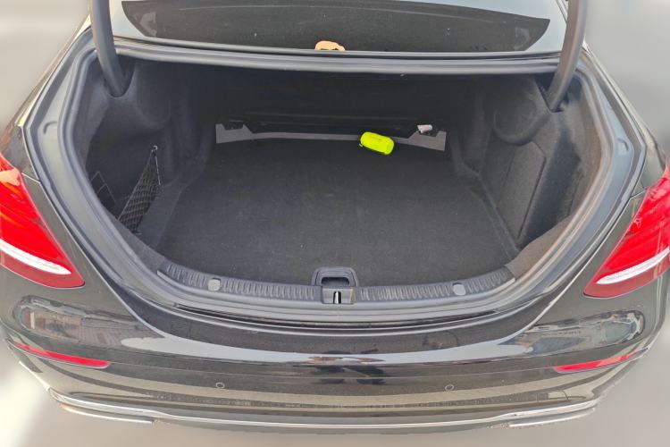 Used Mercedes-Benz E-Class 2018 Facelift E 300 L Luxury Edition Trunk