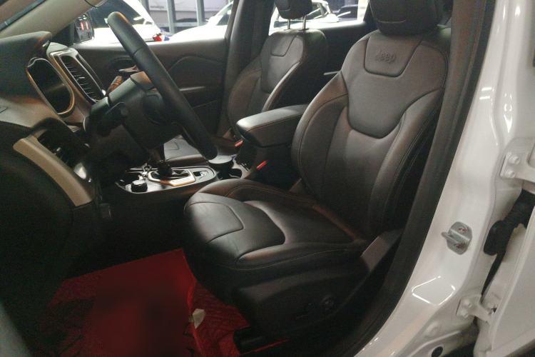 Used Jeep Cherokee 2017 2.4L Professional Smart Edition