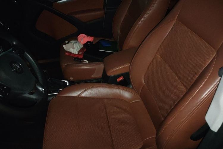 Used Volkswagen Tiguan 2016 2.0 TSI Four-Wheel Drive Standard Version