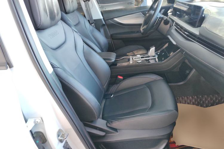 Used Chery Tiggo 8 PLUS 2021 290TGDI DCT Haoting Edition+ Right Front Seat