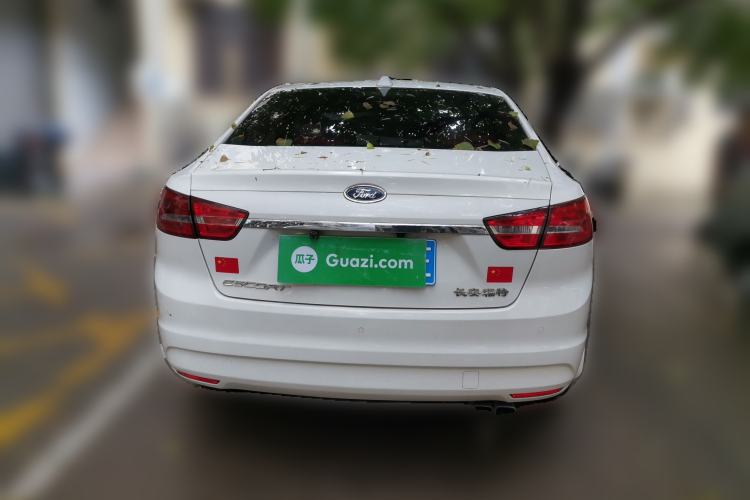 Used Ford Escort 2015 1.5L Automatic Fashion Model