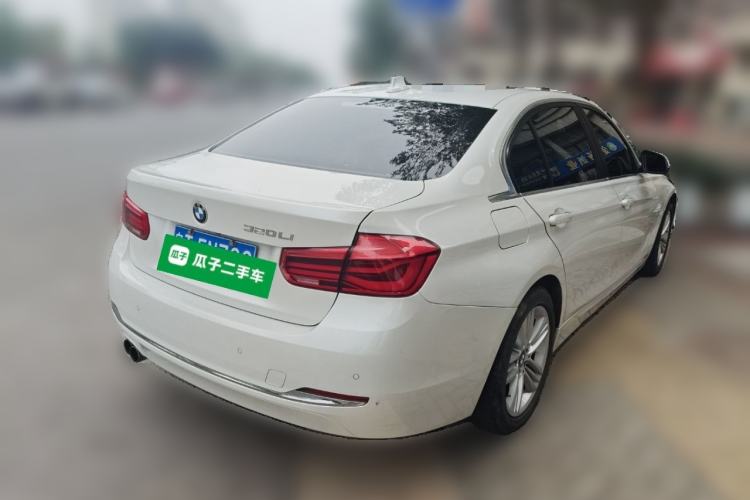 Used BMW 3 Series 2017 320Li Fashion Model Rear Right 45 Deg