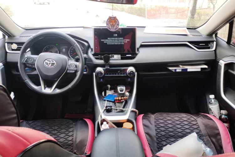 Used Toyota Wildlander 2021 2.0L CVT 4x4 Luxury Edition
