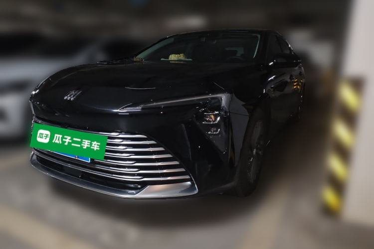 Used Buick LaCrosse 2025 28T Platinum Edition