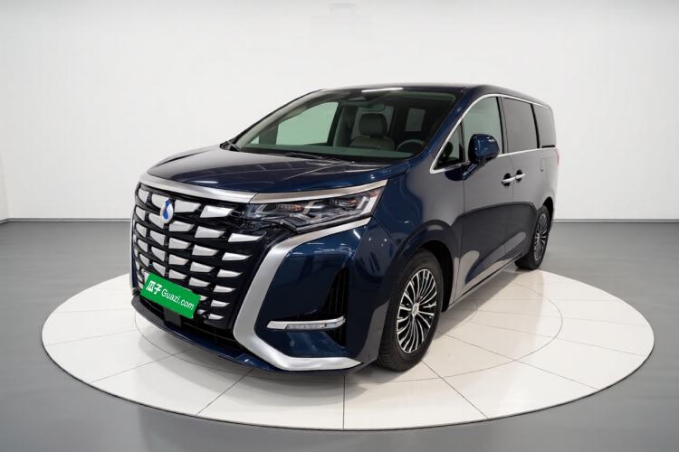 Used Denza D9 2022 DM-i 970 Four-Wheel Drive Flagship Model