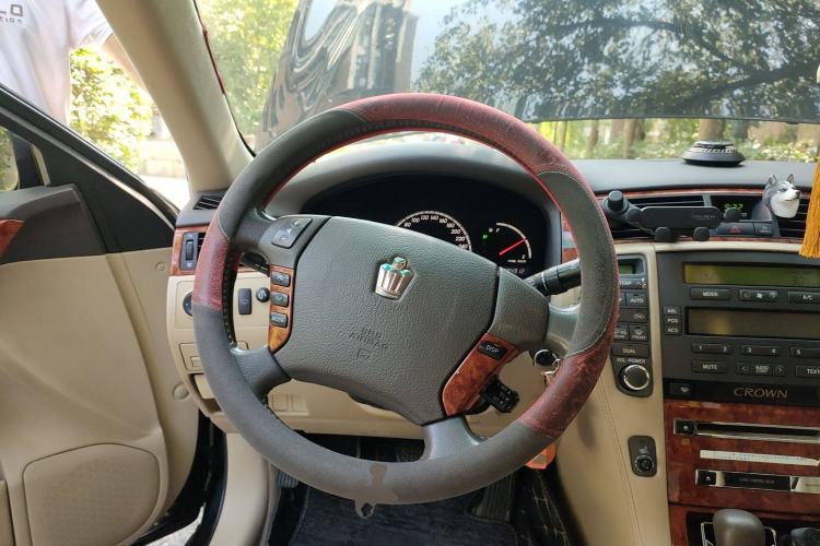 Used Toyota Crown 2007 2.5L Royal Special Edition Steering Wheel
