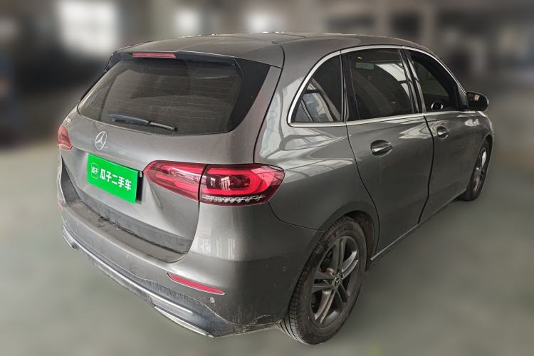 Used Mercedes-Benz B-Class 2020 B 200 Sport Edition Rear Right 45 Deg