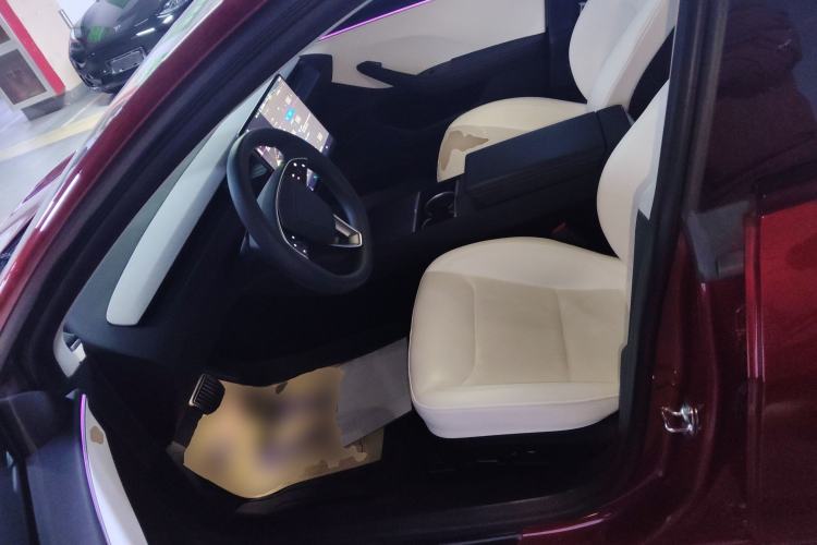 Used Tesla Model 3 2023 Long-Range All-Wheel-Drive Version