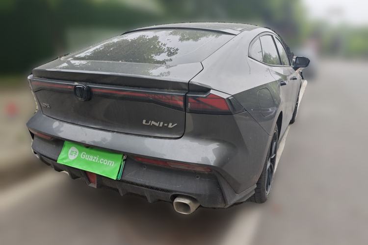 Used CHANGAN UNI-V iDD 2023 ZhiDian iDD 1.5T 113km Smart & Fun Version