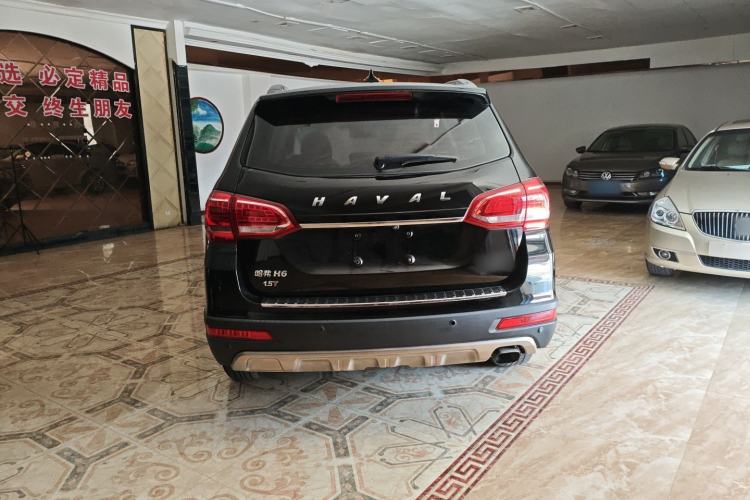 Used Haval H6 2015 Sport Edition 1.5T Automatic Two-Wheel Drive Luxury Model
