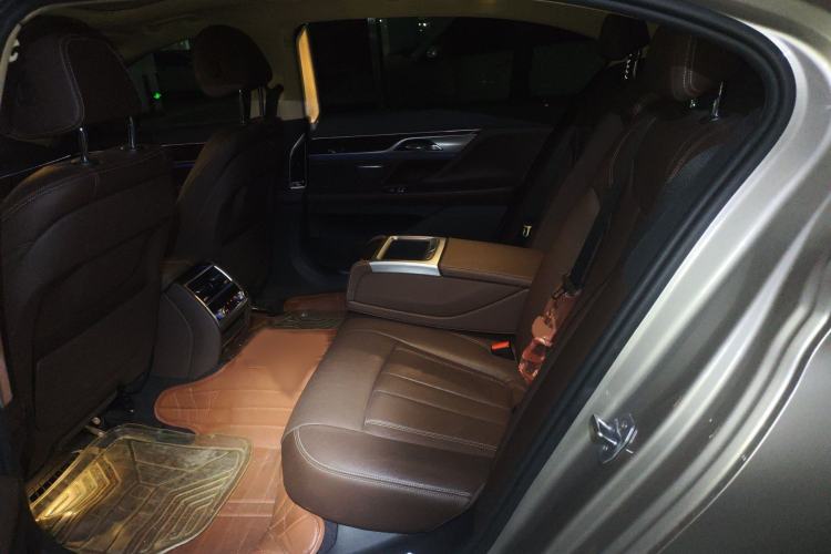 Used BMW 7 Series 2016 730Li Leading Model Interior 4