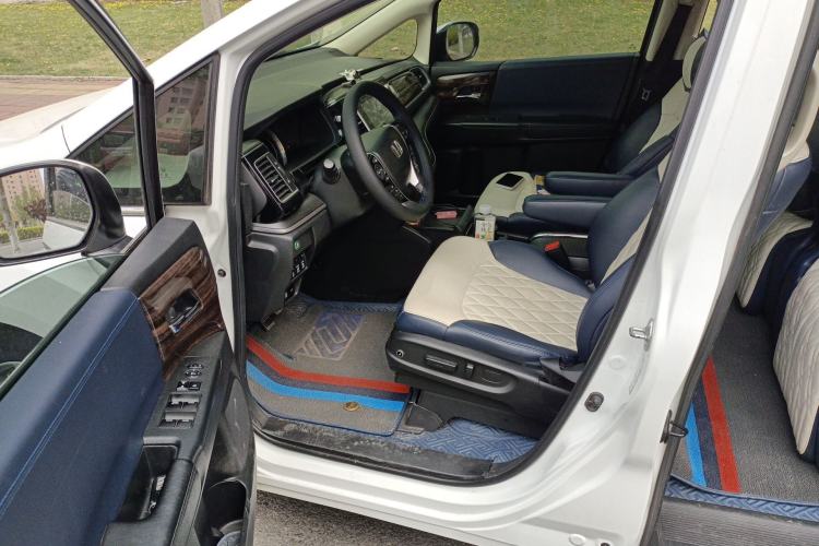 Used Honda Elysion 2016 2.4L Style Edition
