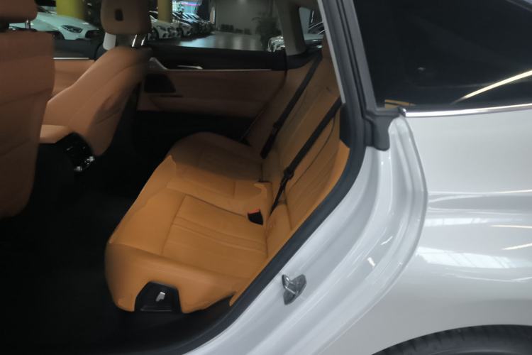 Used BMW 6 Series GT 2019 630i Luxury Design Package Left Rear Seat