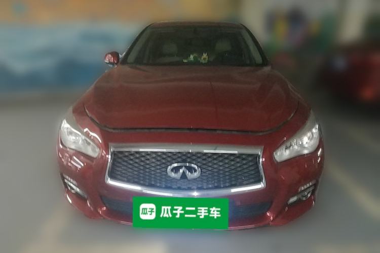 Used Infiniti Q50 2014 2.0T Comfort Edition
